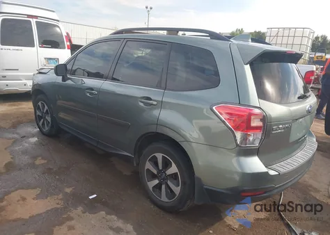 2018 Subaru Forester 2.5I Premium from USA, damaged, VIN JF2SJAEC5JH456790